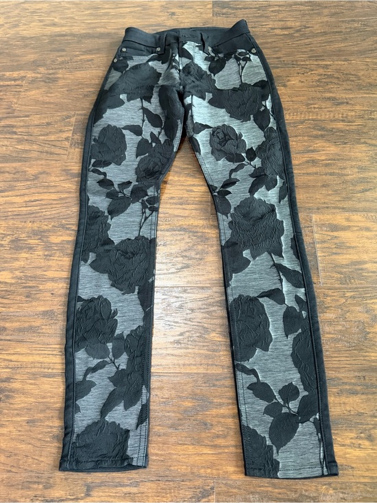7 For All Mankind Denim - 7 For All Mankind Women's Black & Silver Design Jeans Size 24